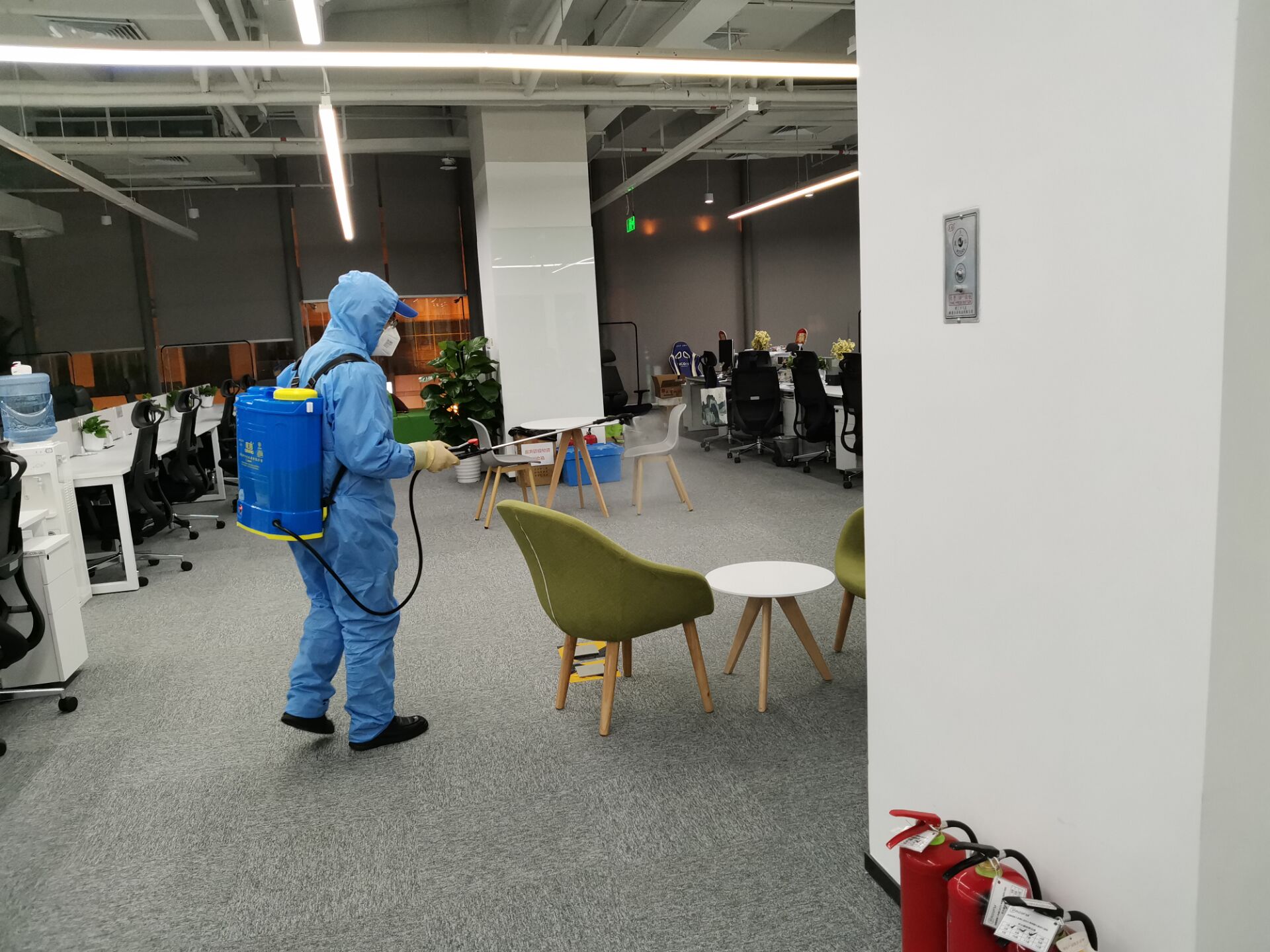 超市室內(nèi)消毒公司的報價要看中消毒防疫公司施工細節(jié)