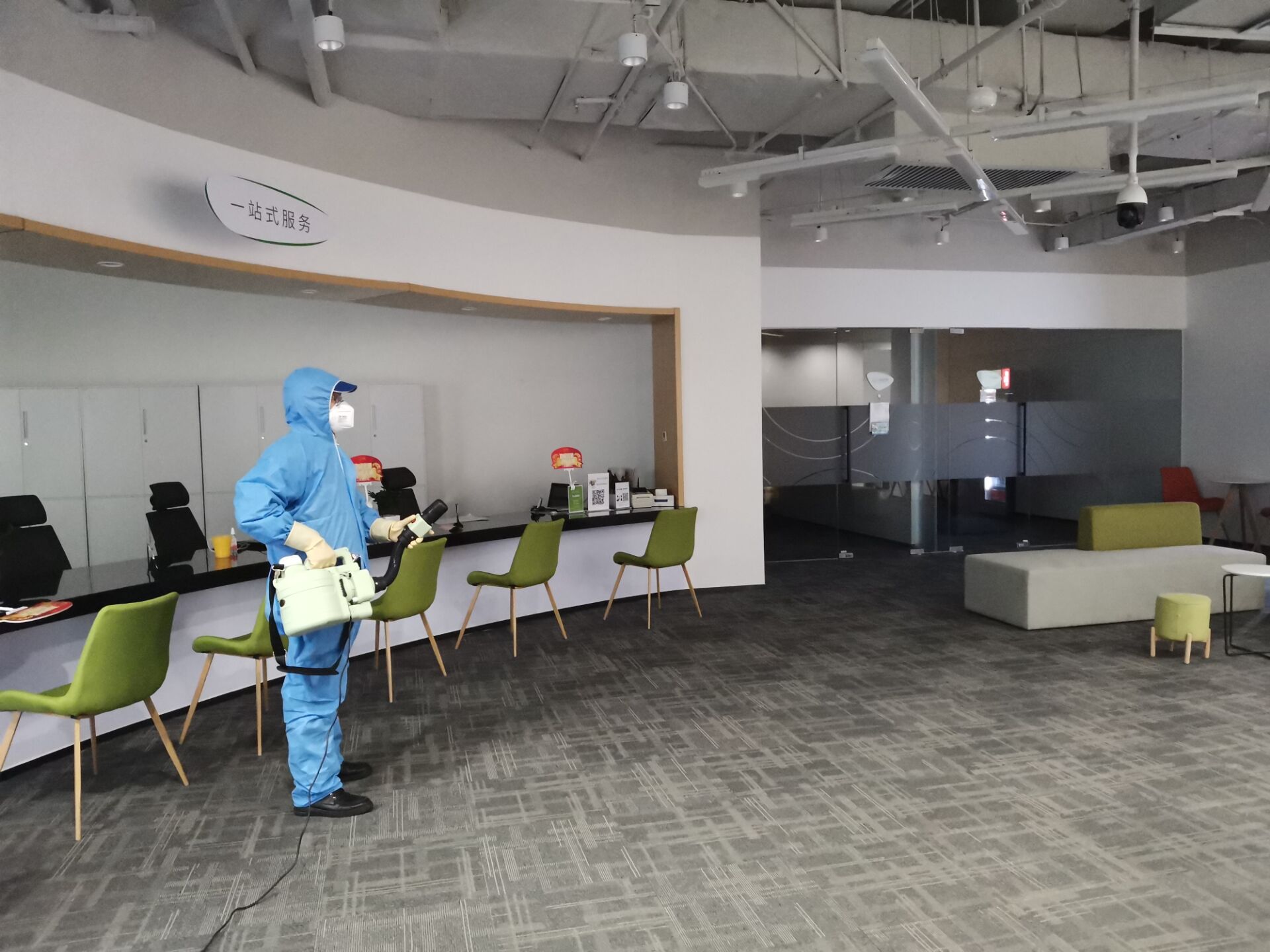 很多企業(yè)在生產(chǎn)過(guò)程中安裝辦公室消毒公司有哪些通過(guò)了環(huán)保檢測(cè)